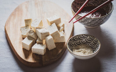 Szybkie tofu z patelni w sosie słodko-kwaśnym