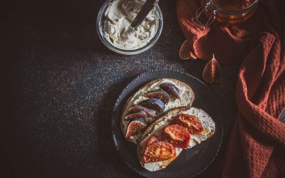 Dlaczego weganie nie jedzą miodu i fig? Dlaczego nie piją mleka?