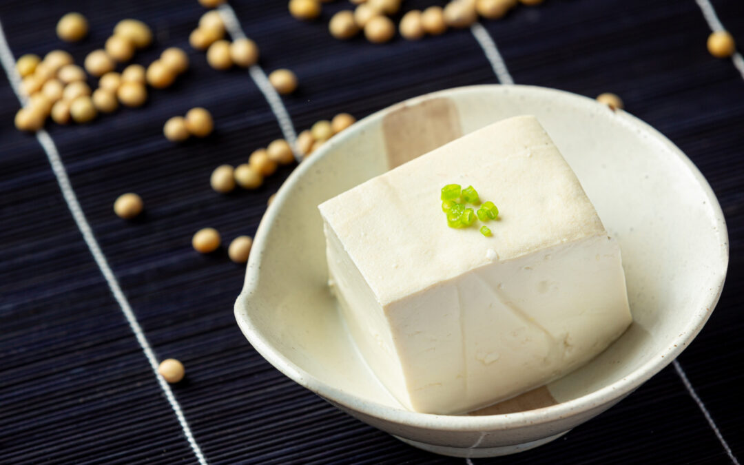 Czy można jeść surowe tofu? Poradnik dla początkujących